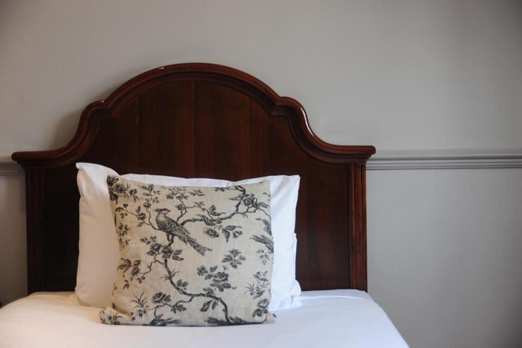 The Crown Hotel Фрамлингам Стая снимка